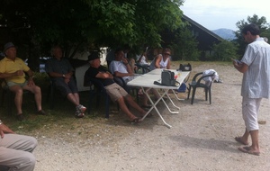 après le repas la sieste s'impose