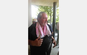 tout le monde connaît ce pilier, M.B . (pour vous aider), bougon, impulsif mais serviable.