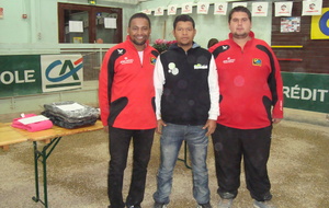 5è Ariège: BEZANDRY Thierry, RANDRIAMANANTANY Lahatra, SOLANA Sacha (champion de France). 