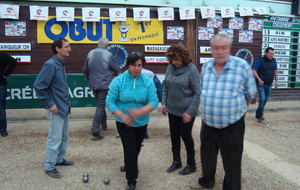 Après la photo le duel bouliste.