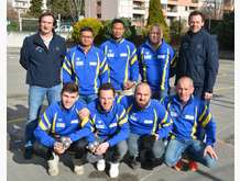 CRC 1ère journée, la sélection.  le coach Francis, Mike, Fabrice, Eric et Julien. Accroupis: Luca, Marco, Hugo & Fred.